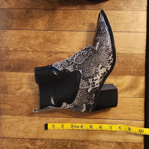 Snakeskin western boots - Picture 6 of 6